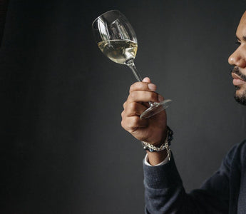 Sumiller: todo lo que necesita saber sobre la profesión - Wine.com.mx